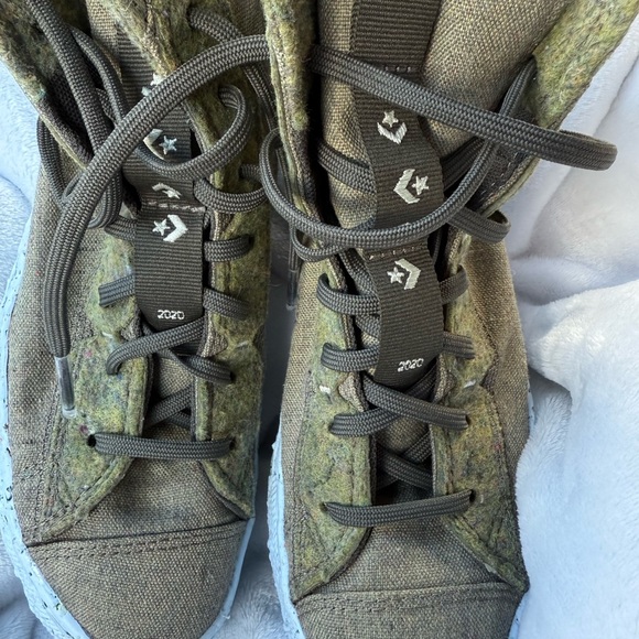 Converse CTAS Crater Hi 169417C Women Sz 7.5 Yellow Carbon Jasper Sneakers Shoes - Picture 2 of 5